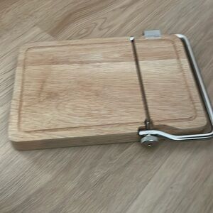 Boska cheese board - wire cutter